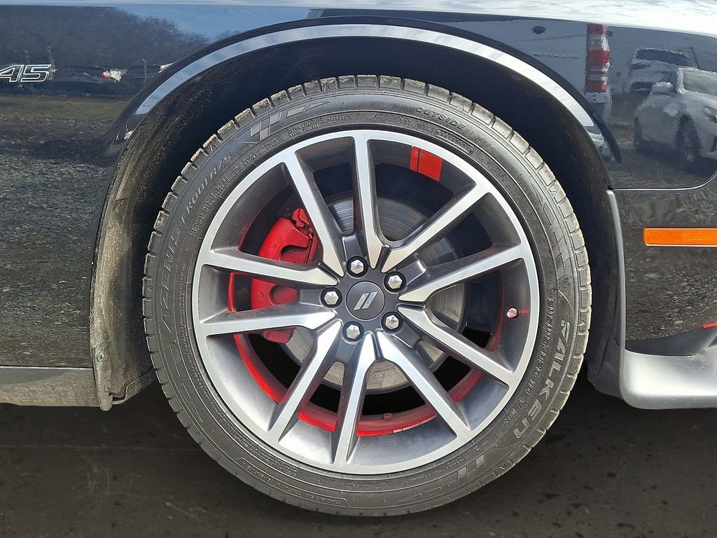 Used 2023 Dodge Challenger R/T image 8