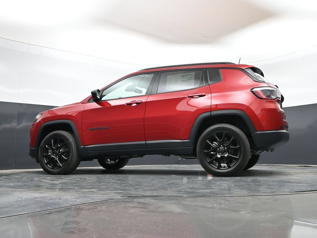 New 2026 Jeep Compass Latitude AWD/4WD image 47
