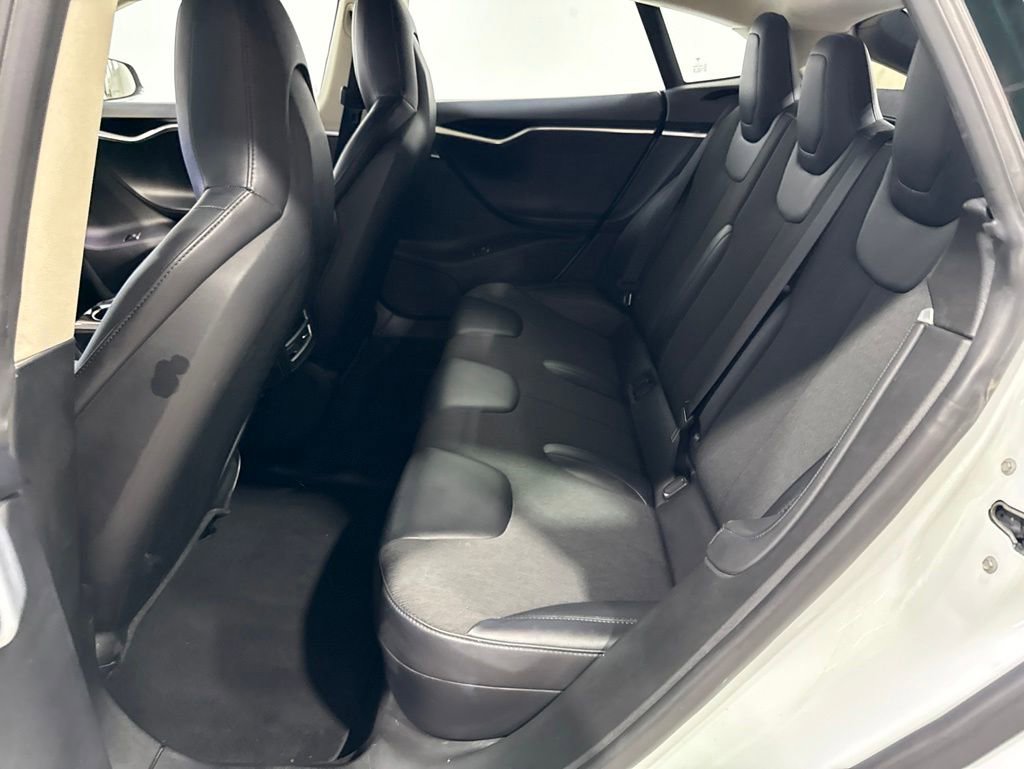 Used 2015 Tesla Model S 60 RWD image 24