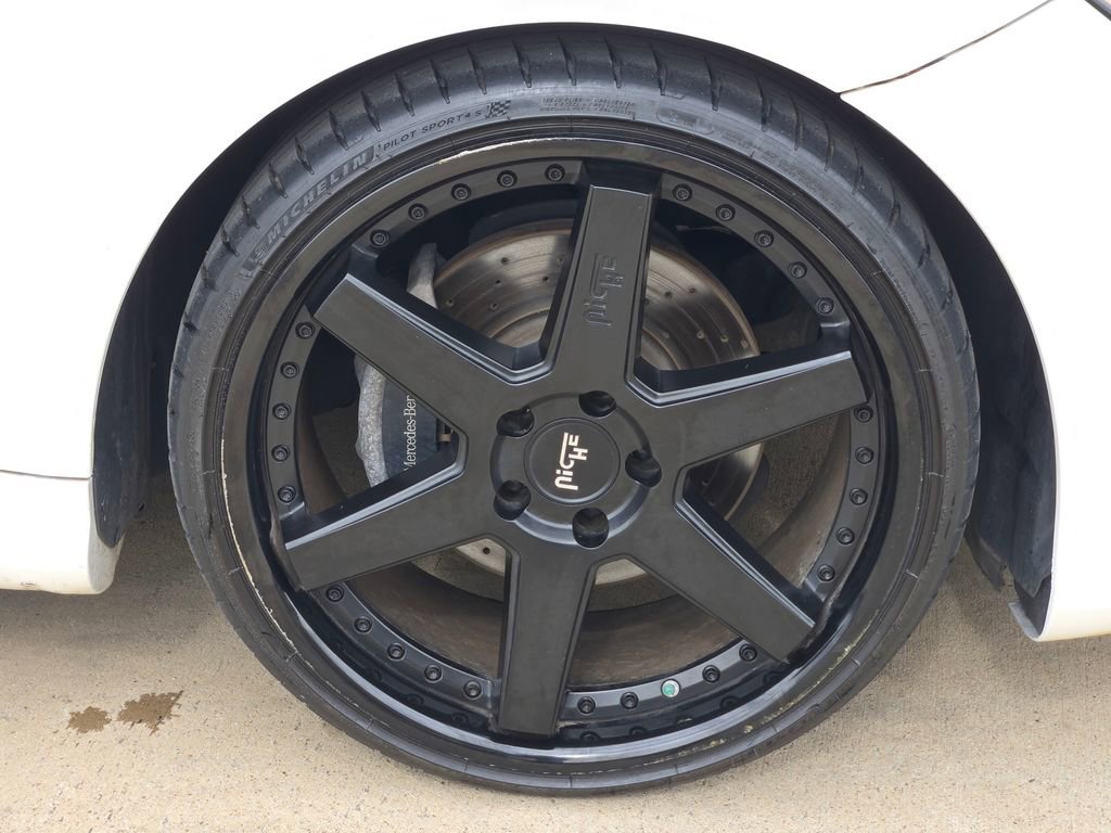 Used 2017 Mercedes-Benz E 400 E 400 w/ Premium 2 Package image 8