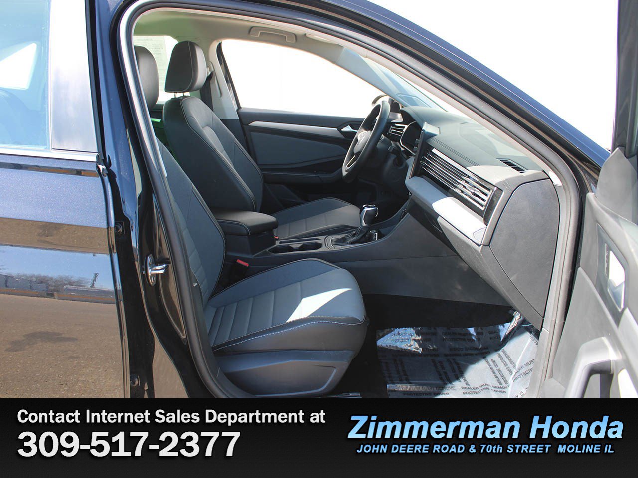 Used 2025 Volkswagen Jetta SE image 18