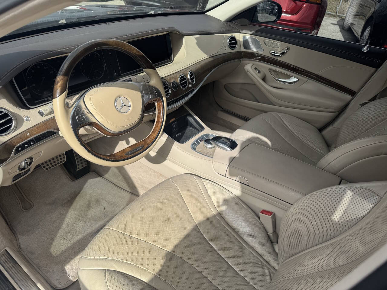 Used 2015 Mercedes-Benz S 550 4MATIC Sedan image 11