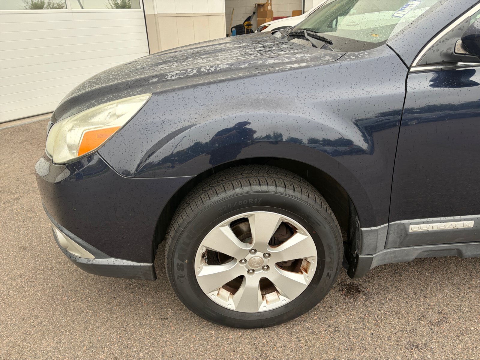 Used 2012 Subaru Outback 2.5i w/ Alloy Wheel Pkg AWD/4WD image 11
