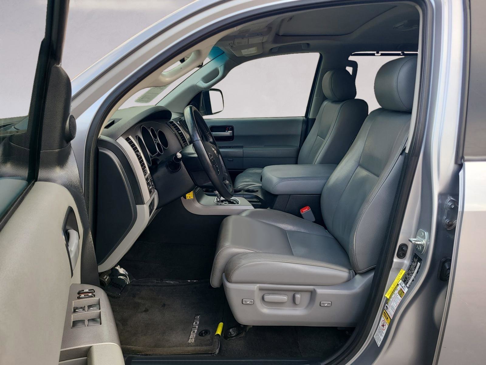 Used 2013 Toyota Sequoia Limited RWD image 11