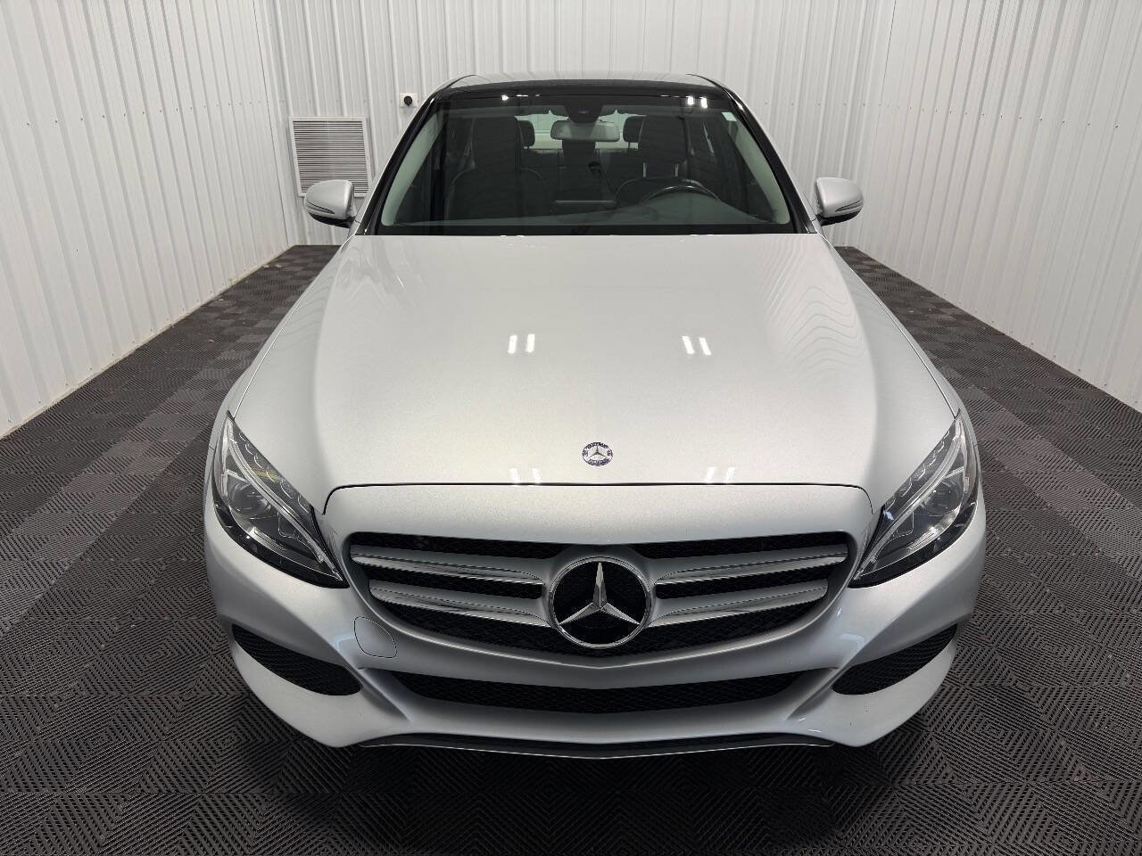 Used 2016 Mercedes-Benz C 300 4MATIC Sedan image 2