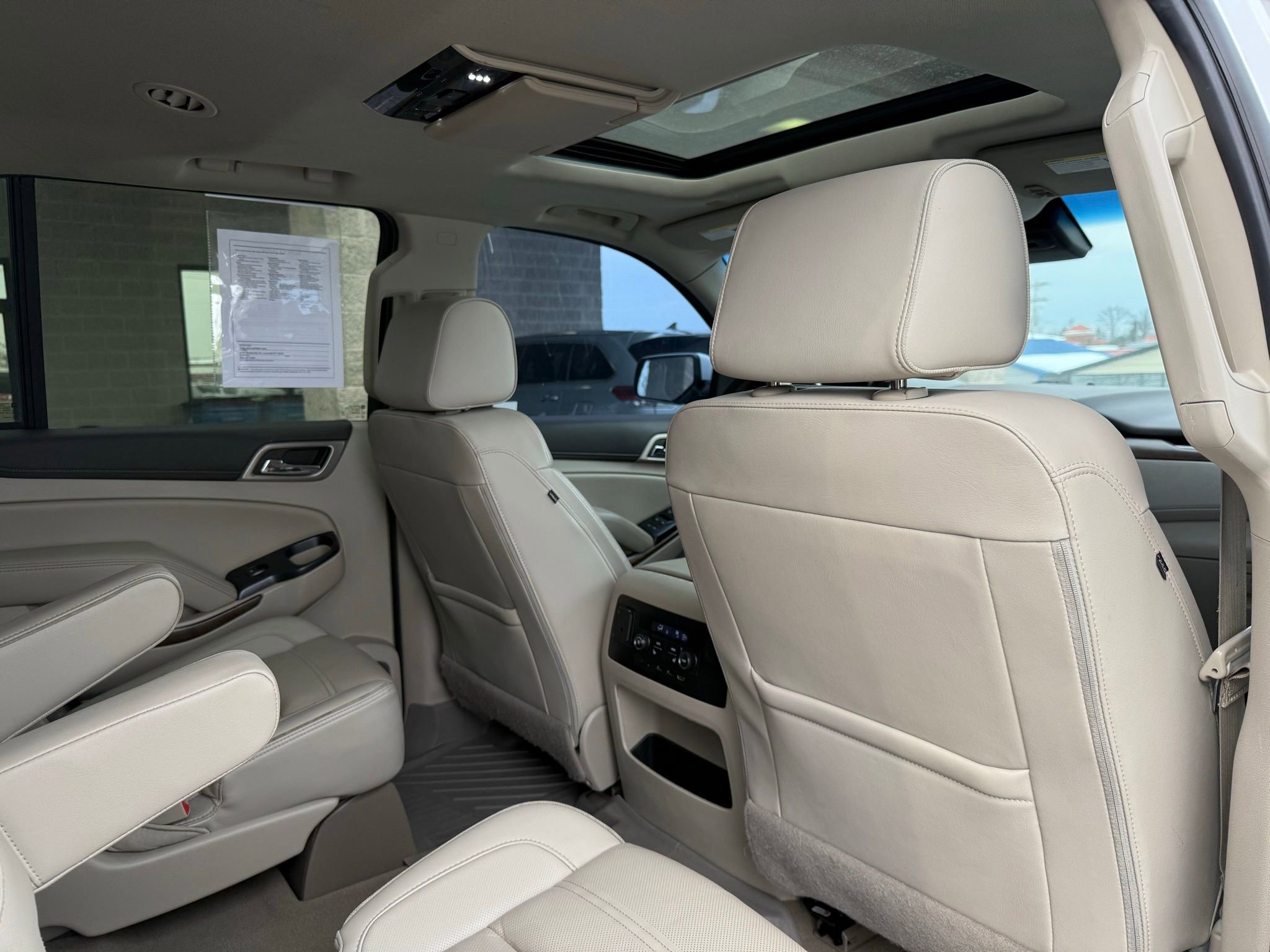 Used 2019 GMC Yukon Denali image 24