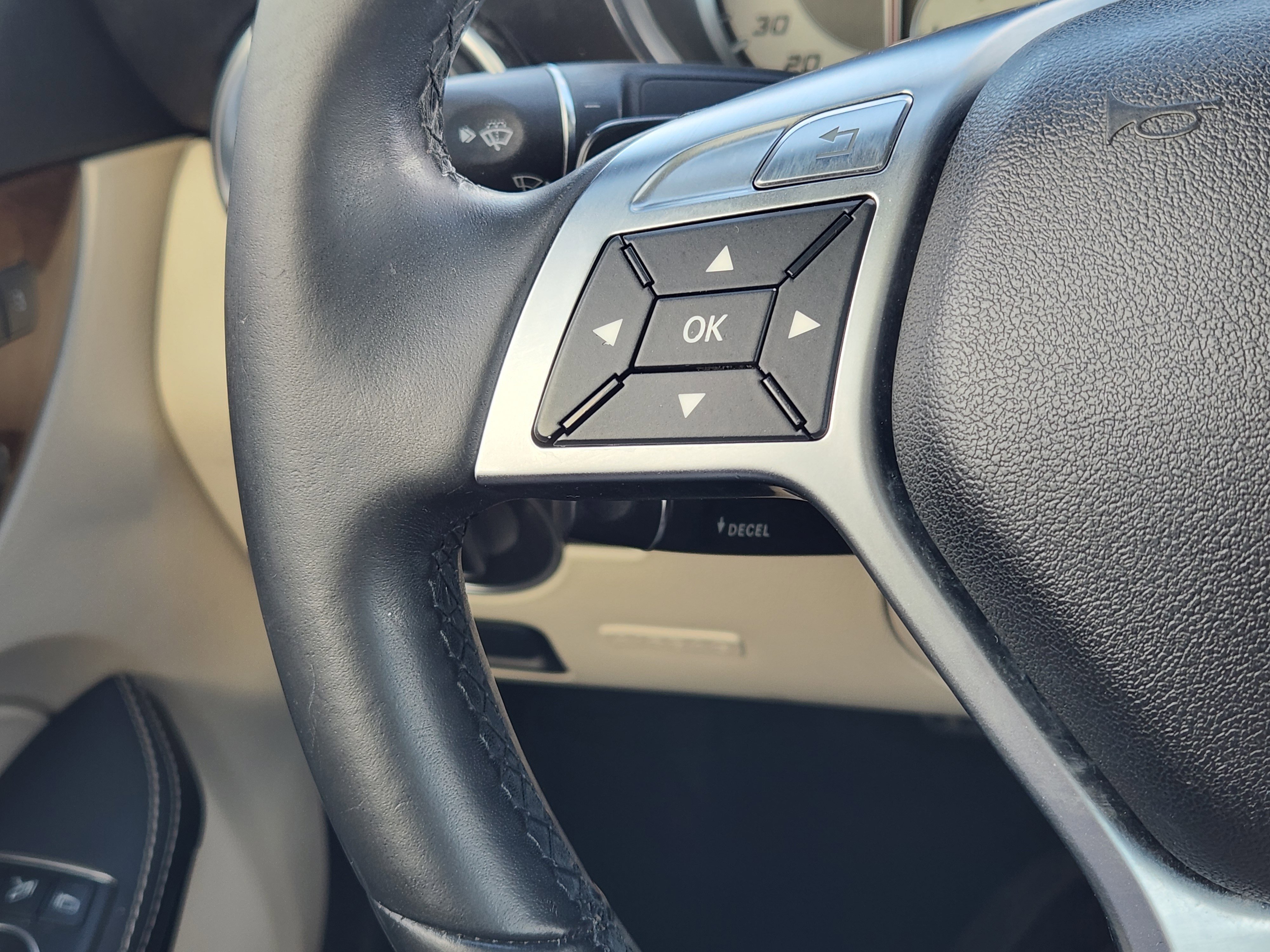 Used 2015 Mercedes-Benz SLK 250 SLK 250 image 27