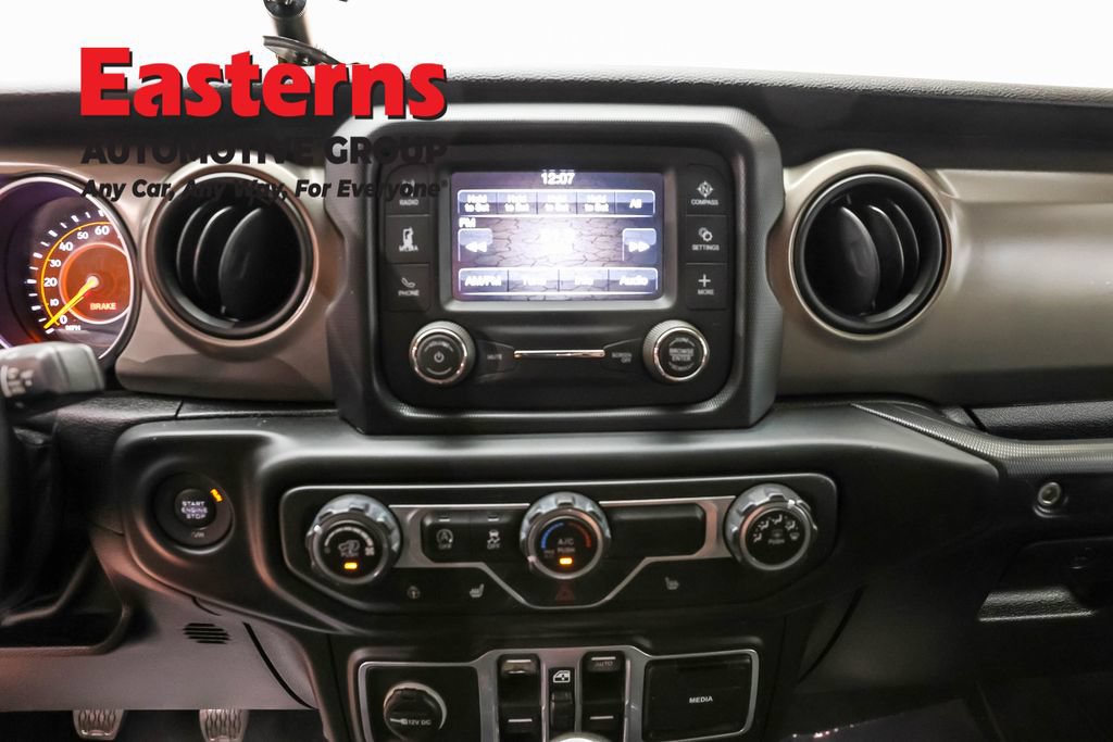 Used 2018 Jeep Wrangler Unlimited Sport S AWD/4WD image 12