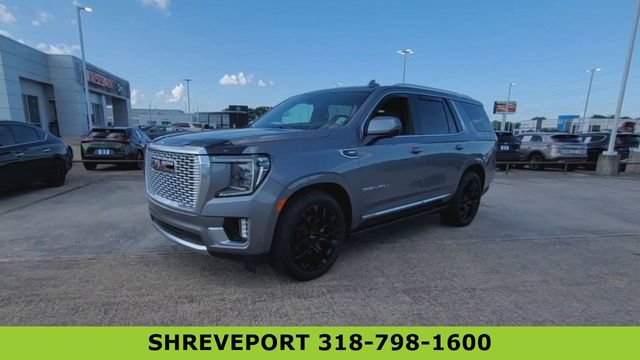 Used 2022 GMC Yukon Denali w/ Denali Ultimate Package AWD/4WD image 4