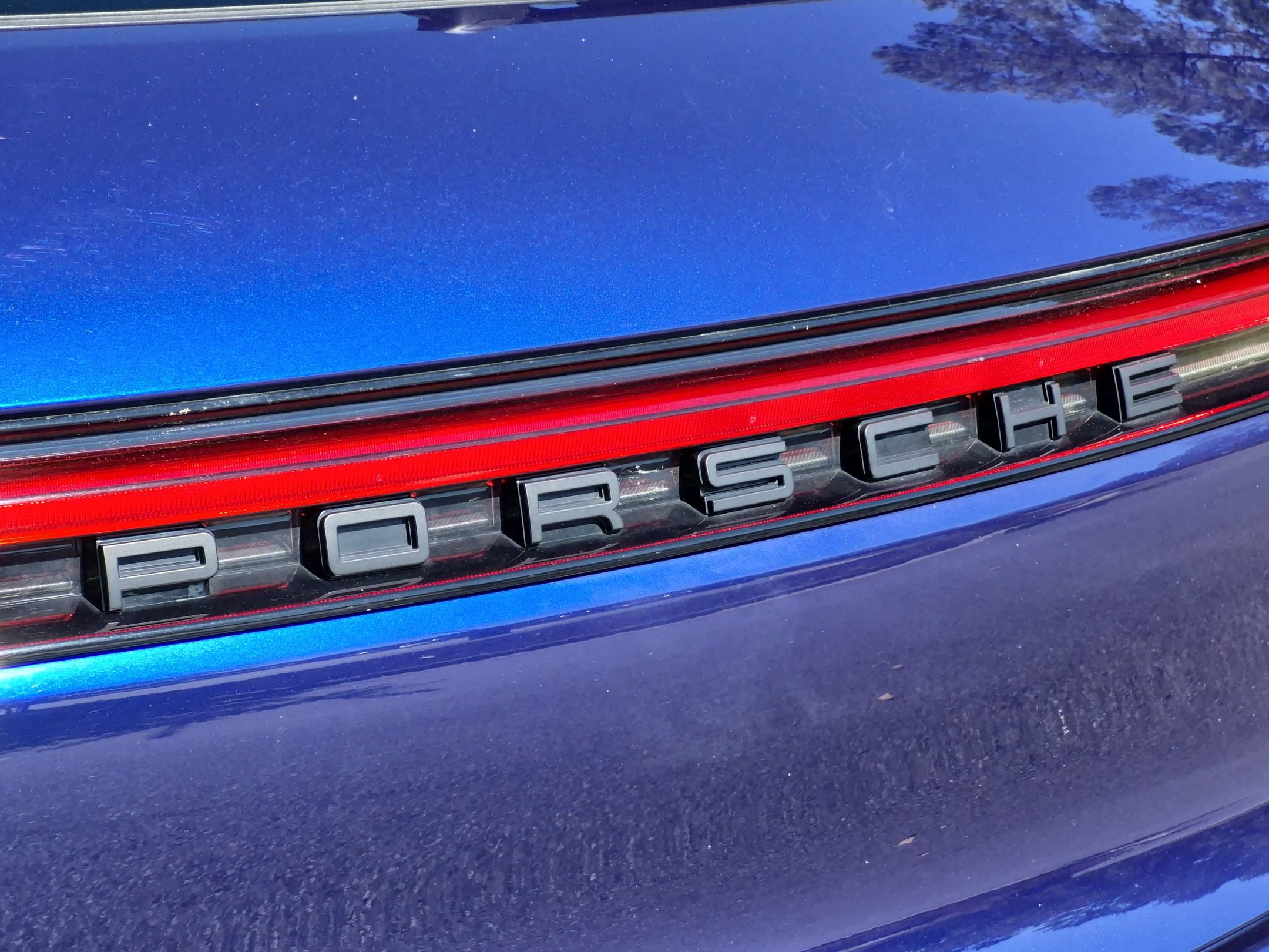 Certified 2024 Porsche Macan AWD/4WD image 28