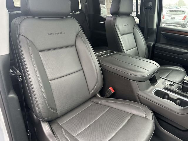 Used 2025 GMC Sierra 1500 Denali w/ Denali Reserve Package image 24