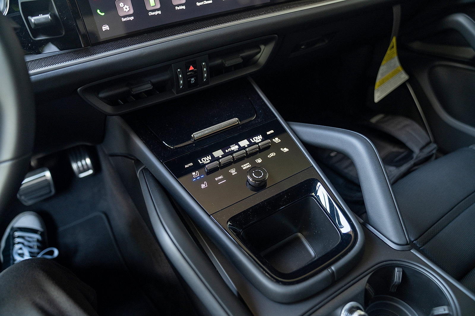 Used 2025 Porsche Cayenne Turbo image 14