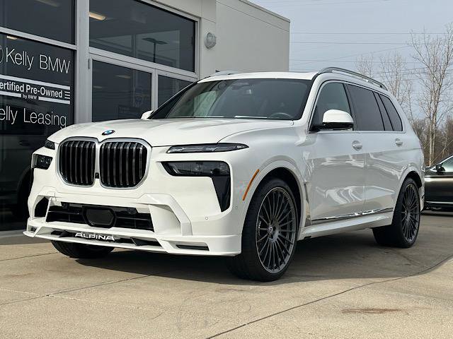 Used 2025 BMW ALPINA XB7 image 3