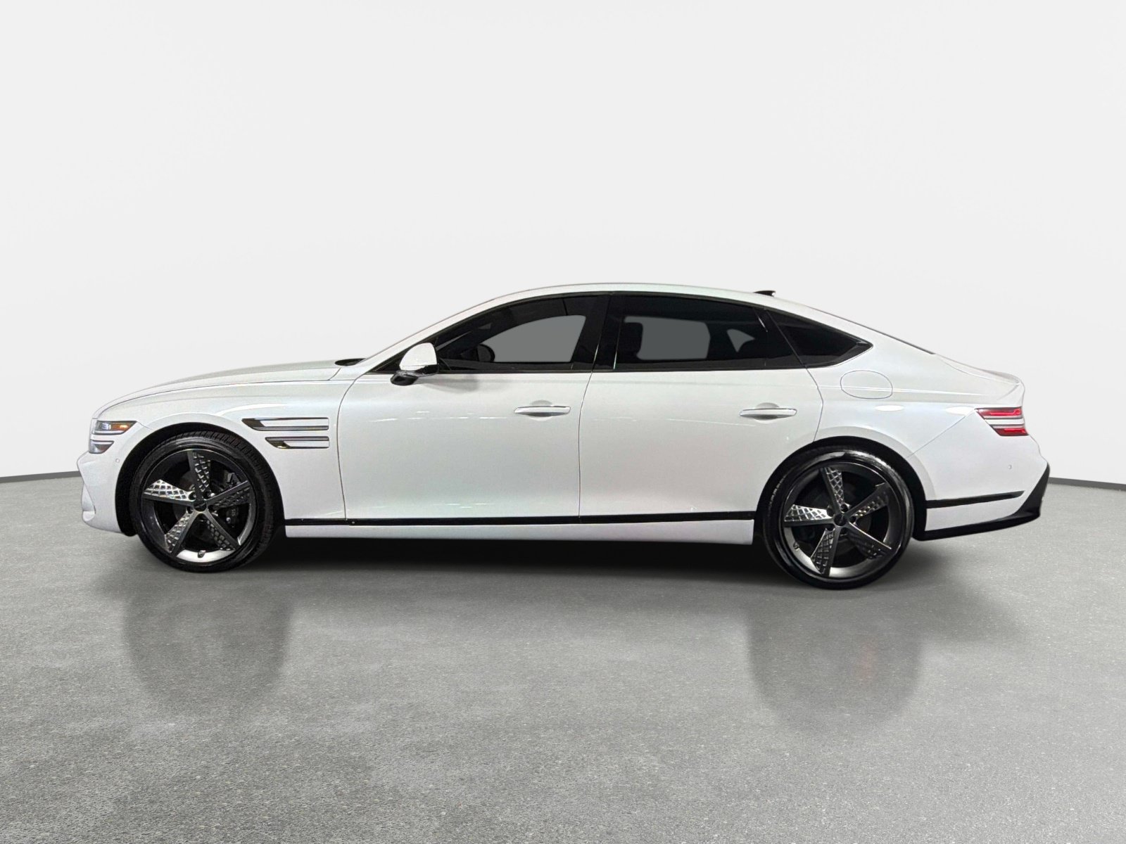 Used 2025 Genesis G80 3.5T Sport Prestige AWD/4WD image 6