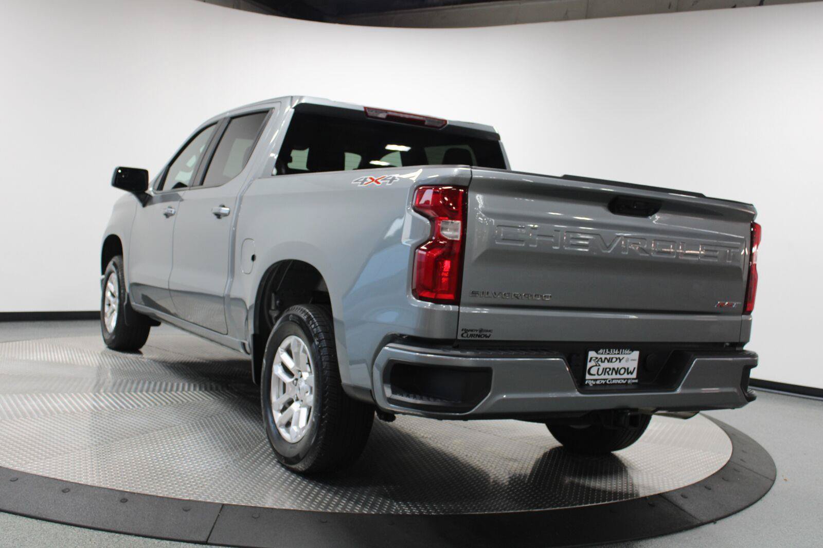 Used 2026 Chevrolet Silverado 1500 RST AWD/4WD image 8