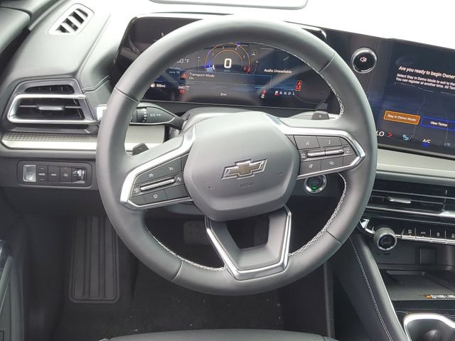 New 2026 Chevrolet Traverse LT w/ Midnight/Sport Edition AWD/4WD image 11