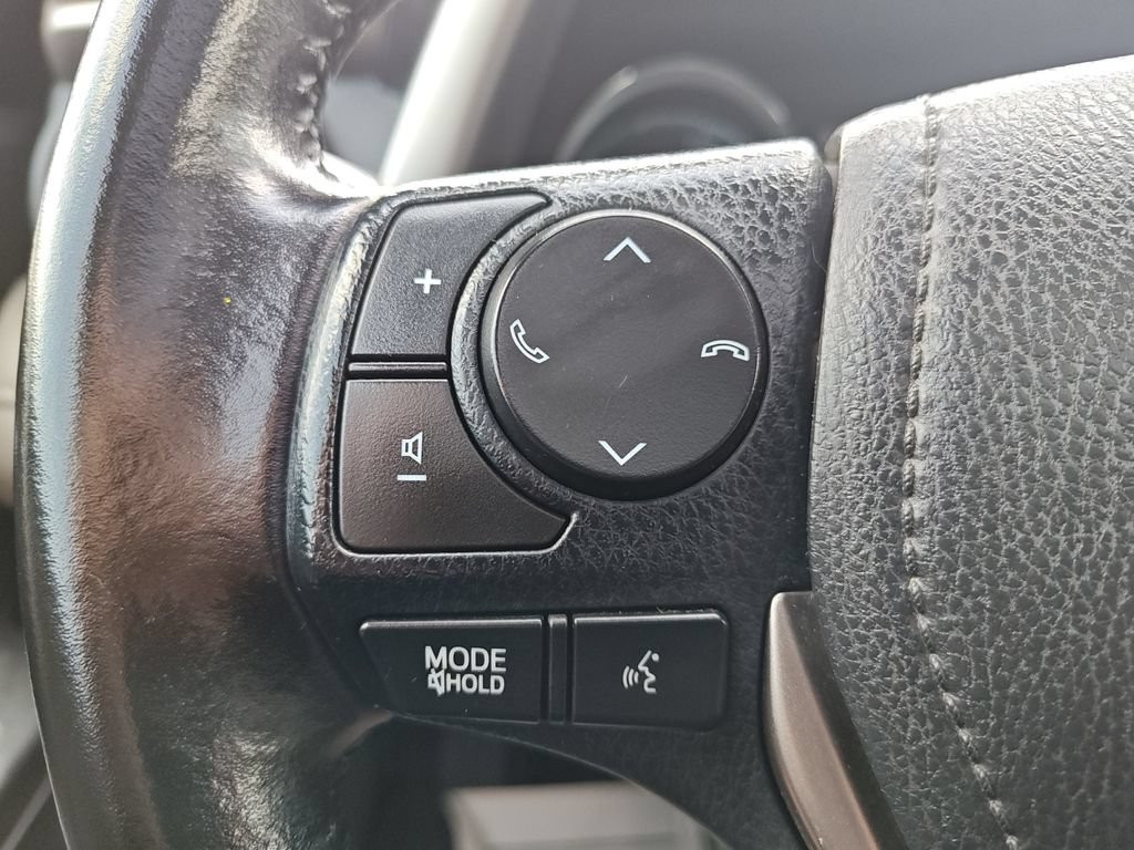 Used 2016 Toyota RAV4 XLE AWD/4WD image 26