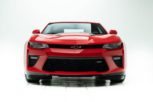Used 2018 Chevrolet Camaro SS image 6