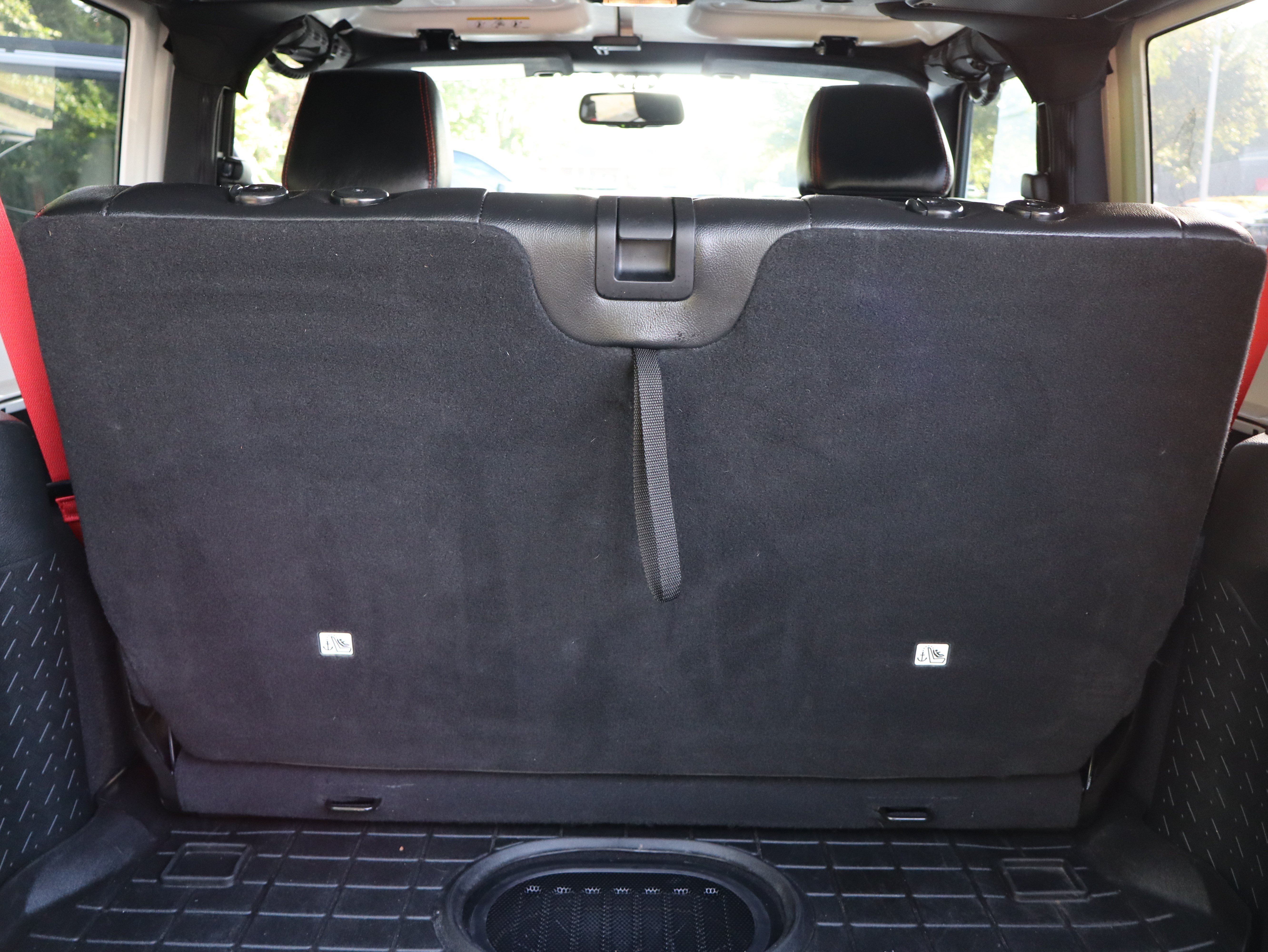 Used 2018 Jeep Wrangler Rubicon AWD/4WD image 42