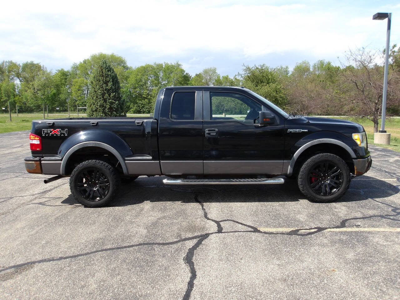 Used 2009 Ford F150 FX4 AWD/4WD image 2