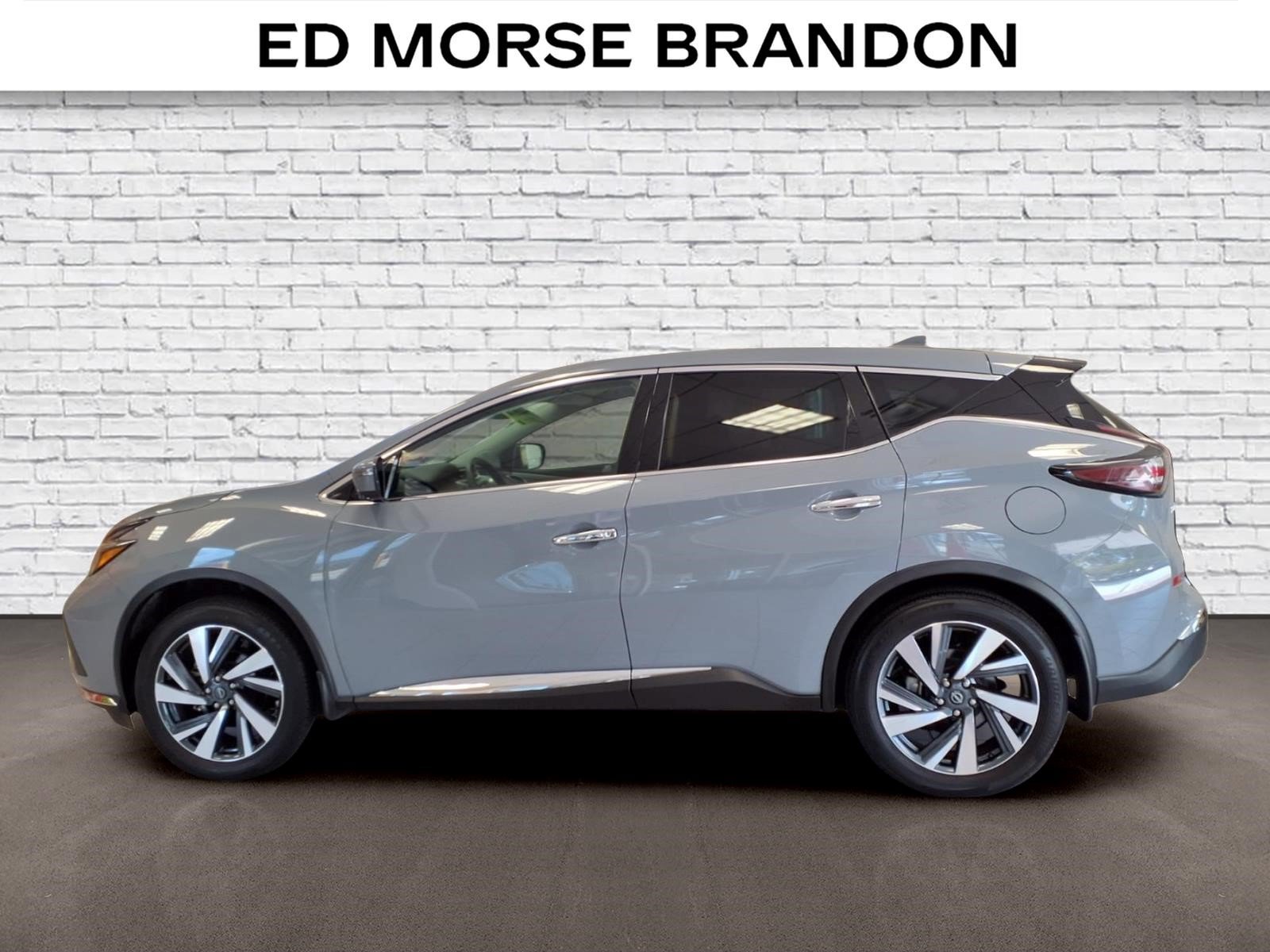 Used 2024 Nissan Murano SL AWD/4WD image 2