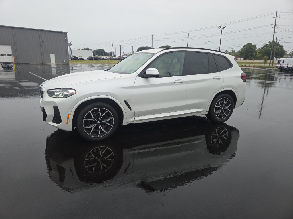 Used 2024 BMW X3 sDrive30i w/ Premium Package RWD image 6