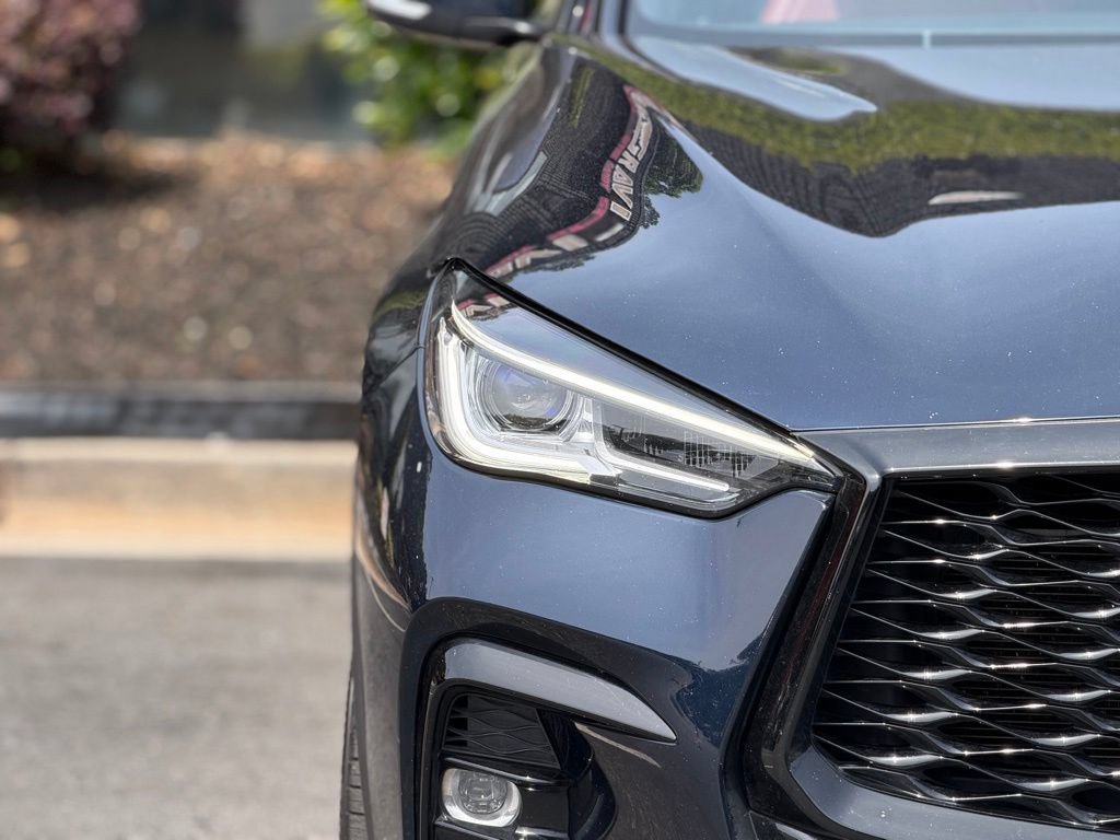 Used 2023 INFINITI QX50 Sport AWD/4WD image 4