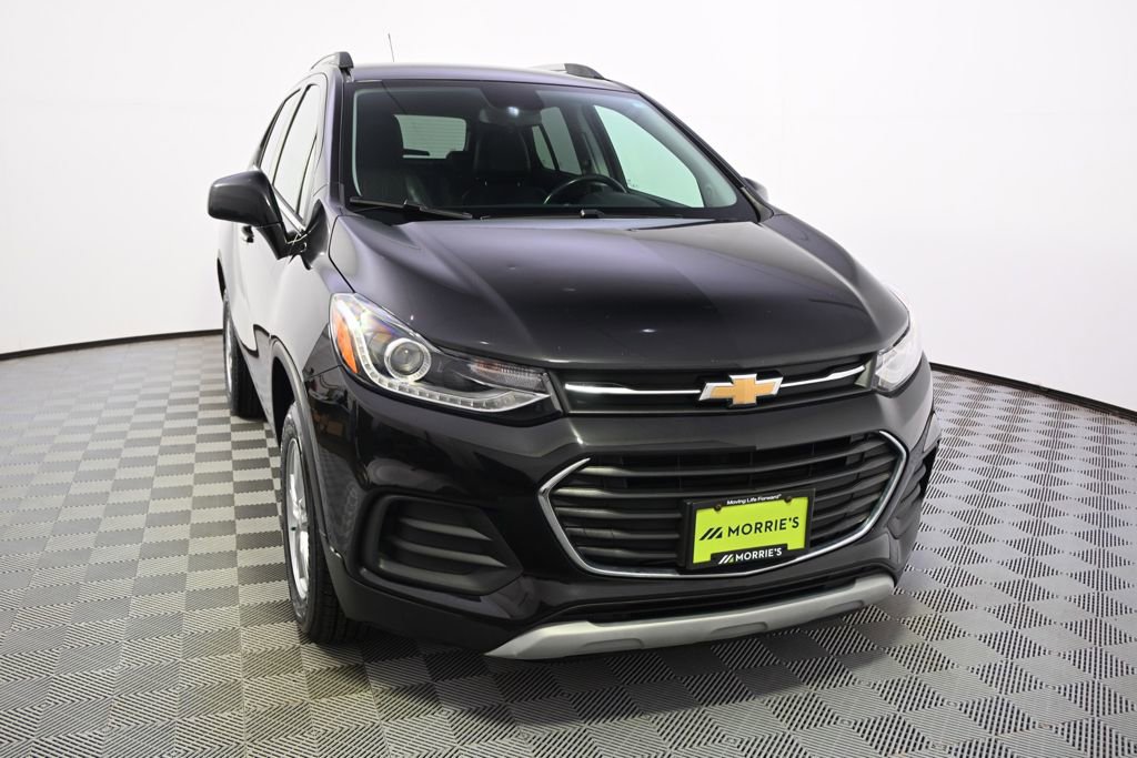 Used 2019 Chevrolet Trax LT w/ LT Convenience Package image 8