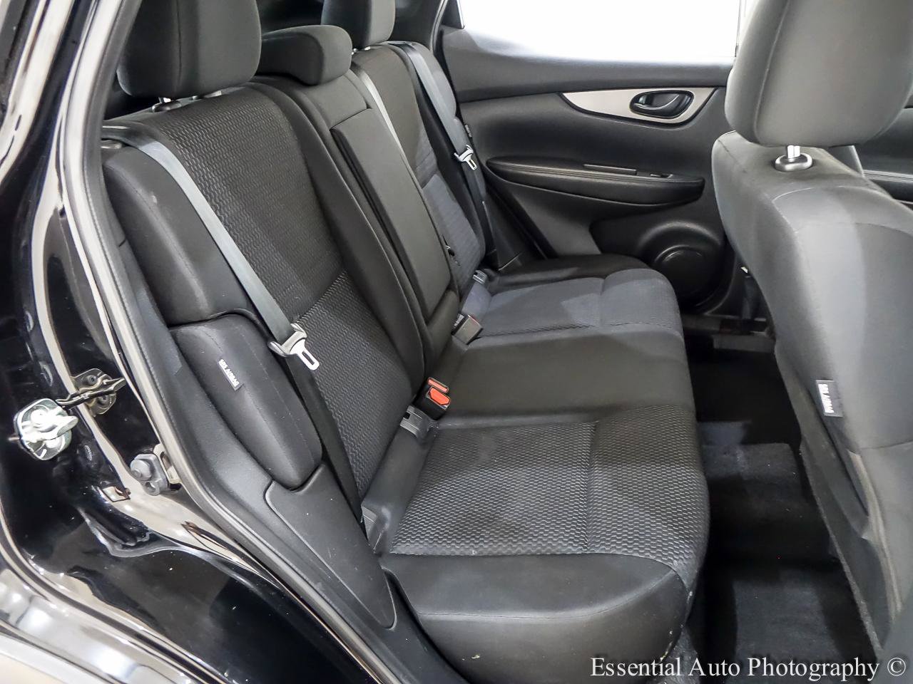 Used 2022 Nissan Rogue Sport S FWD image 27