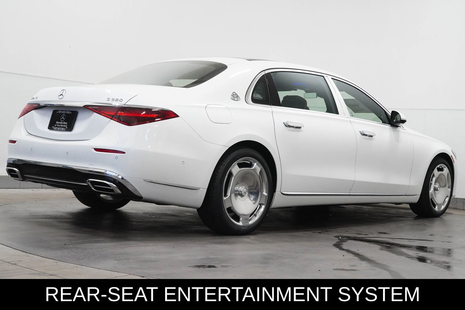 New 2026 Mercedes-Benz Maybach S 580 4MATIC image 7