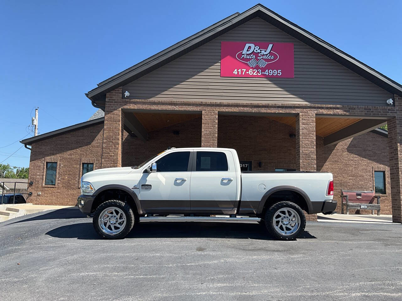 Used 2018 RAM 3500 Laramie Longhorn AWD/4WD image 22