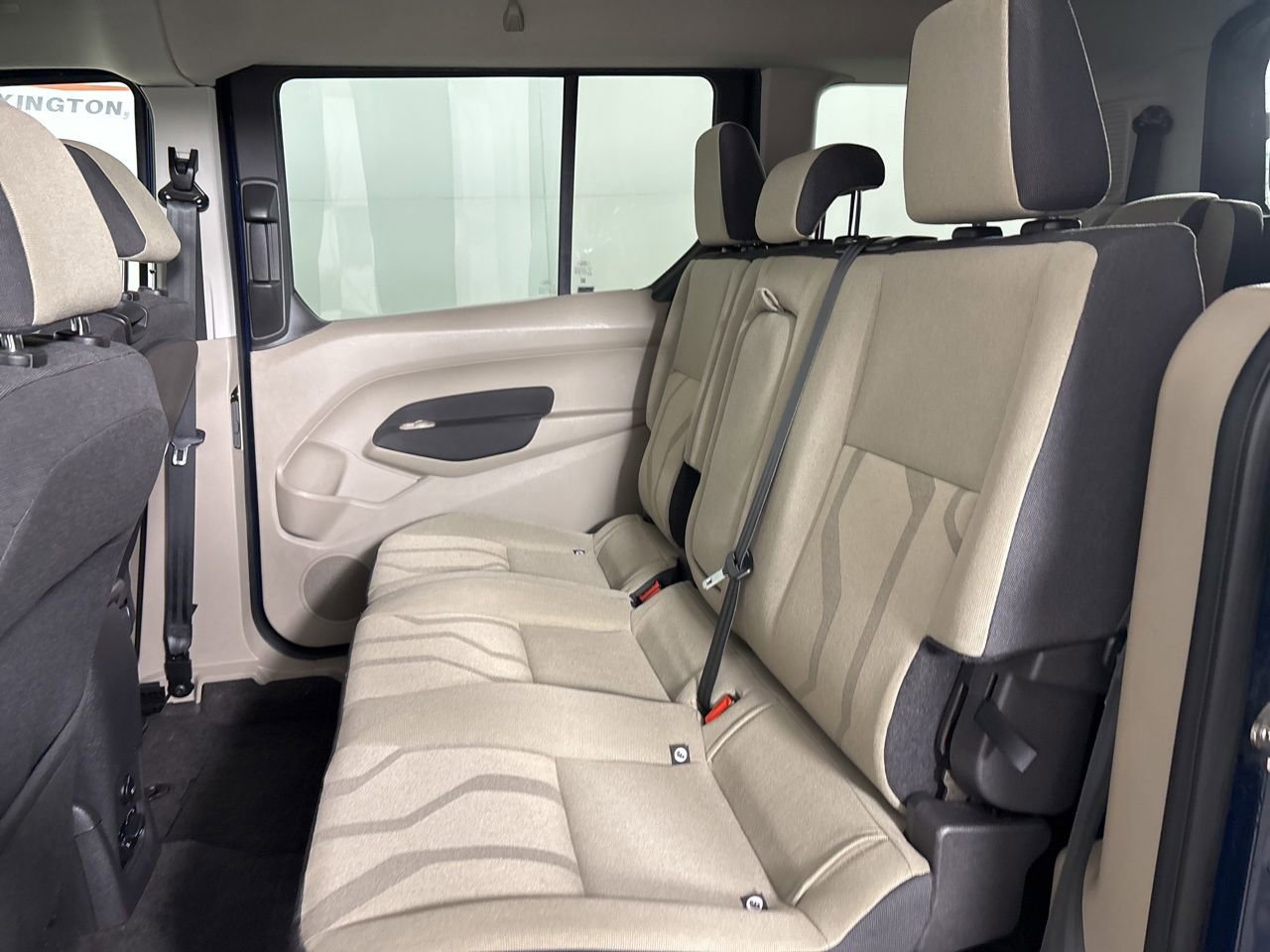 Used 2015 Ford Transit Connect XLT image 18