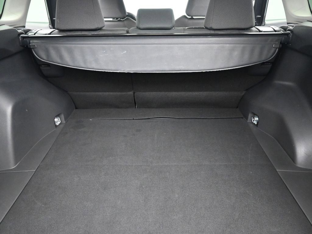 Used 2024 Toyota RAV4 XLE image 18