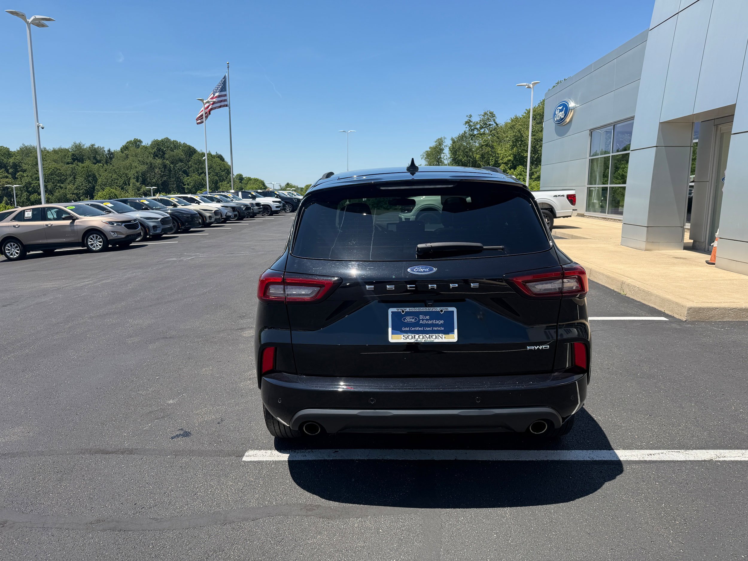 Certified 2023 Ford Escape ST-Line w/ Tech Pack #1 AWD/4WD image 7