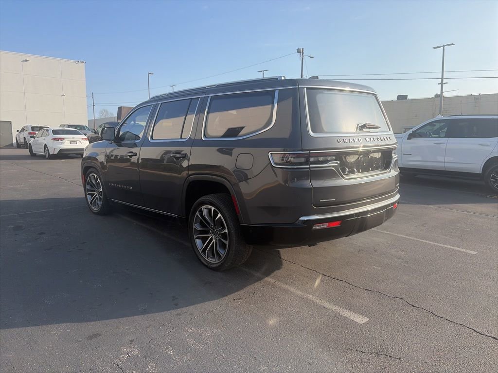 Used 2022 Jeep Grand Wagoneer Series III image 5