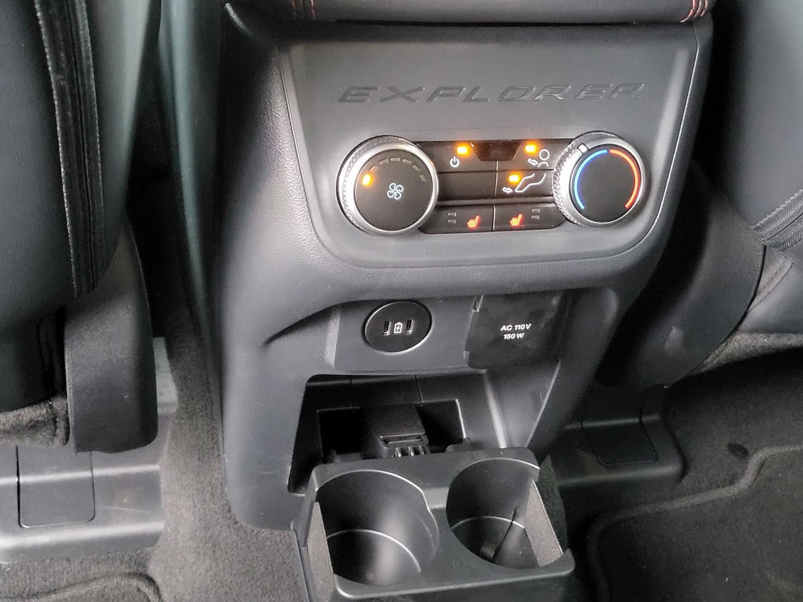 Used 2025 Ford Explorer ST AWD/4WD image 13