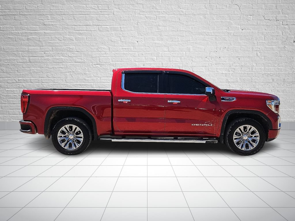 Used 2022 GMC Sierra 1500 Denali w/ Driver Alert Package II AWD/4WD image 5