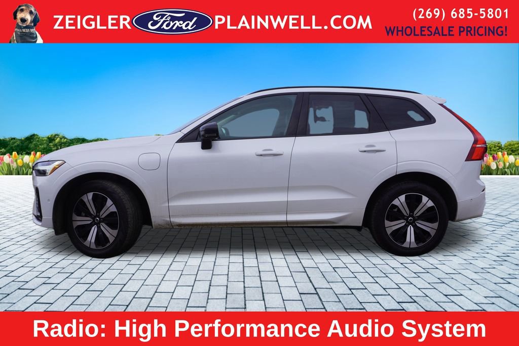 Used 2023 Volvo XC60 T8 Plus w/ Protection Package Premier image 2