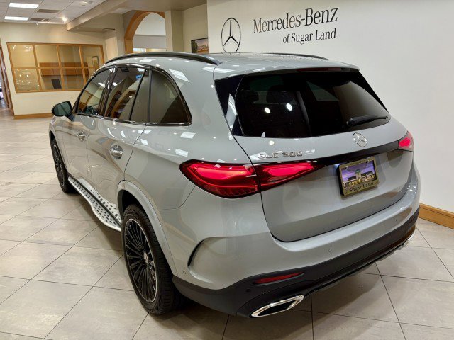 New 2026 Mercedes-Benz GLC 300 image 3