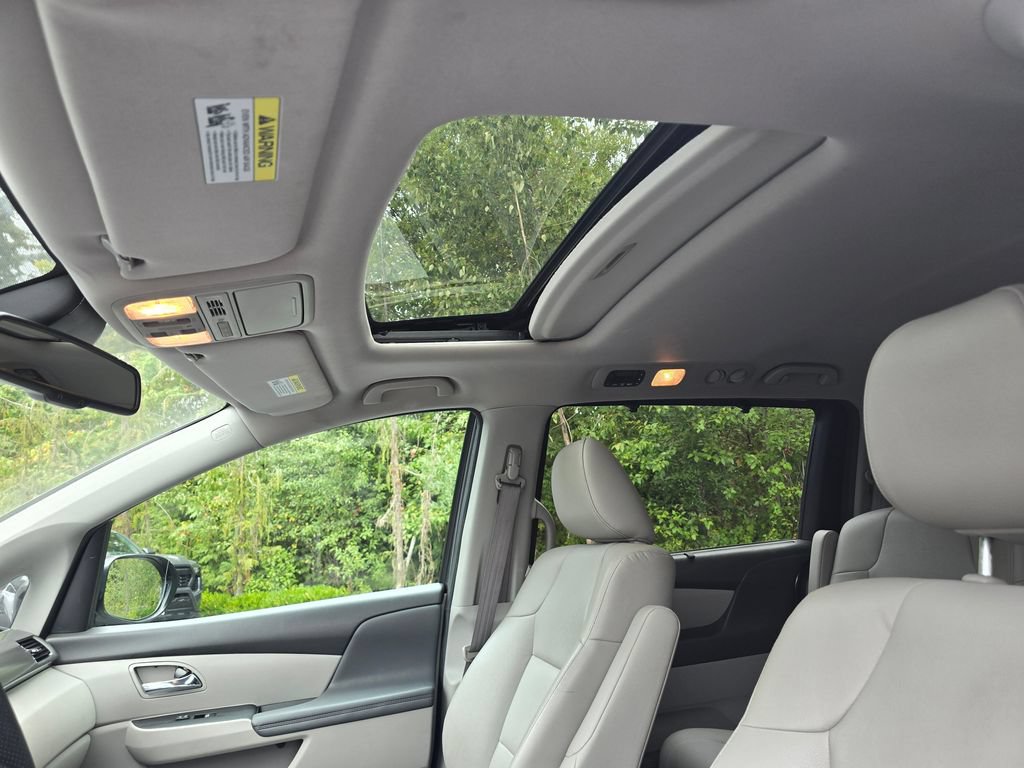 Used 2017 Honda Odyssey EX-L image 15