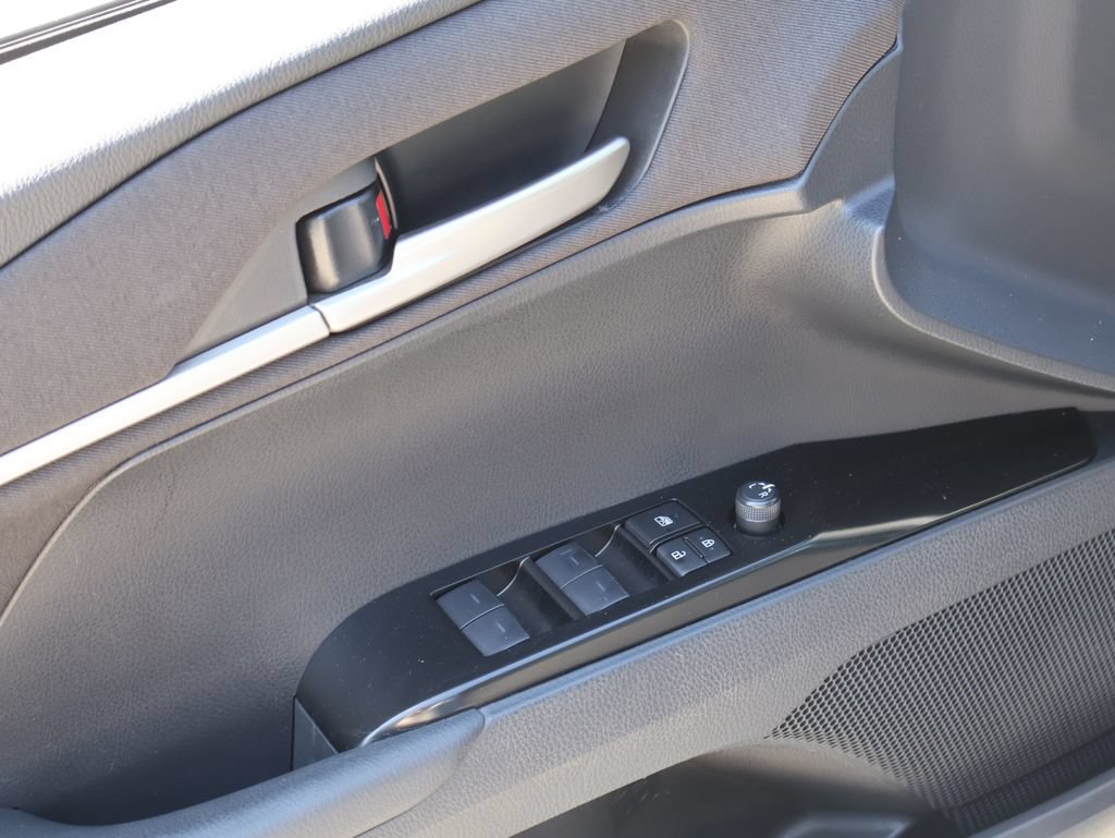 Used 2025 Toyota Camry LE FWD image 20