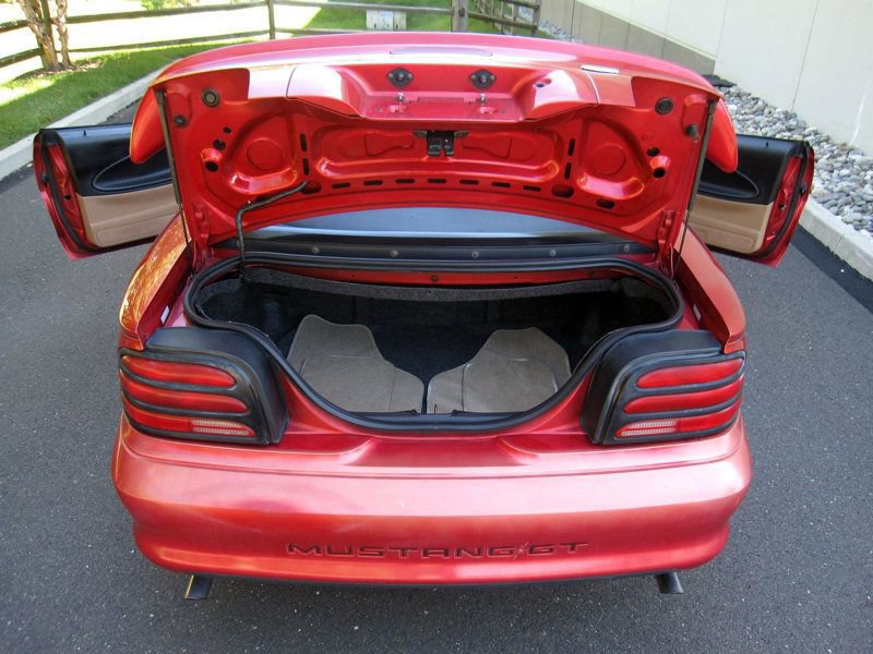 Used 1995 Ford Mustang GT image 30
