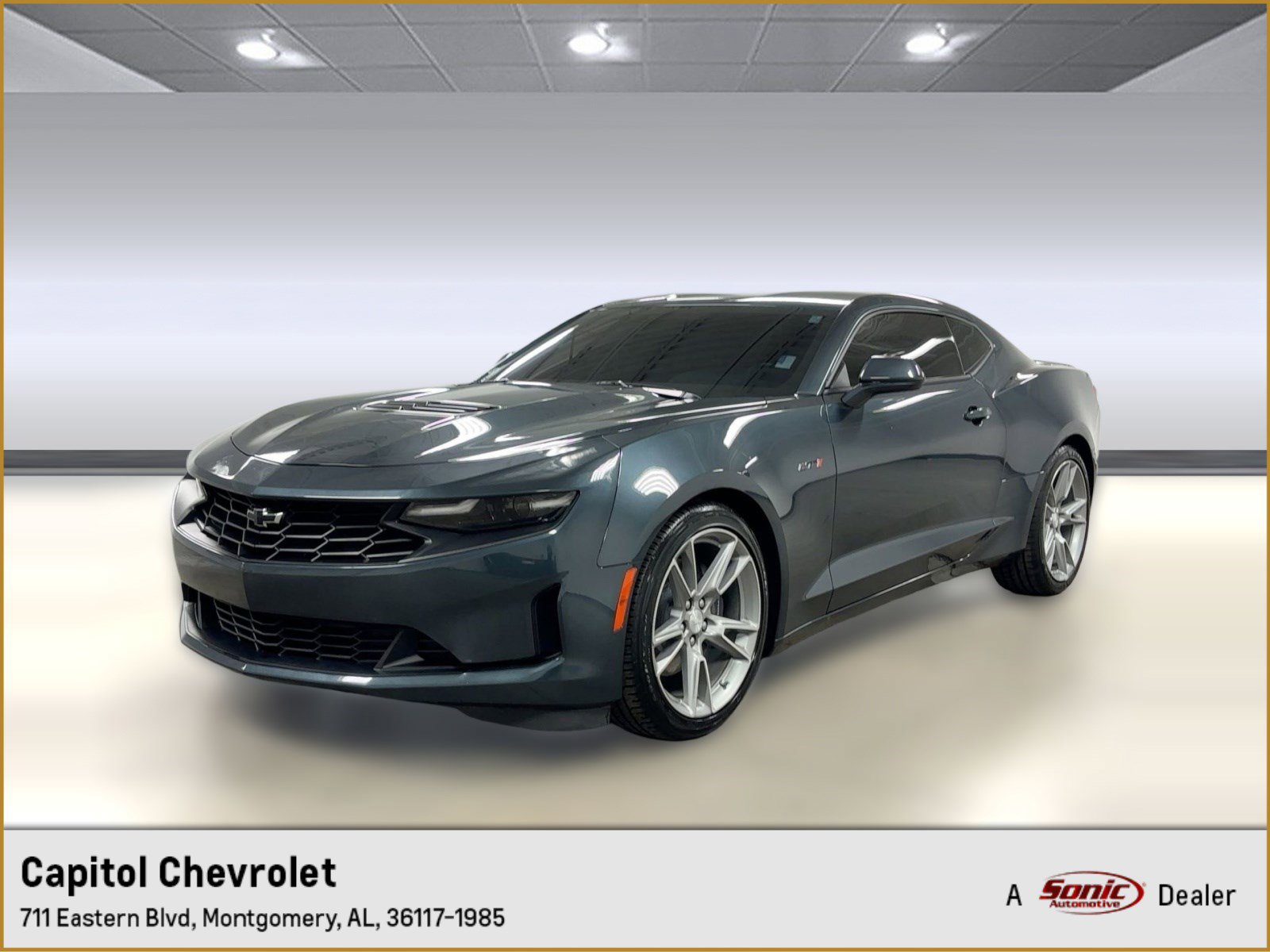 Used 2021 Chevrolet Camaro LT w/ Technology Package image 1