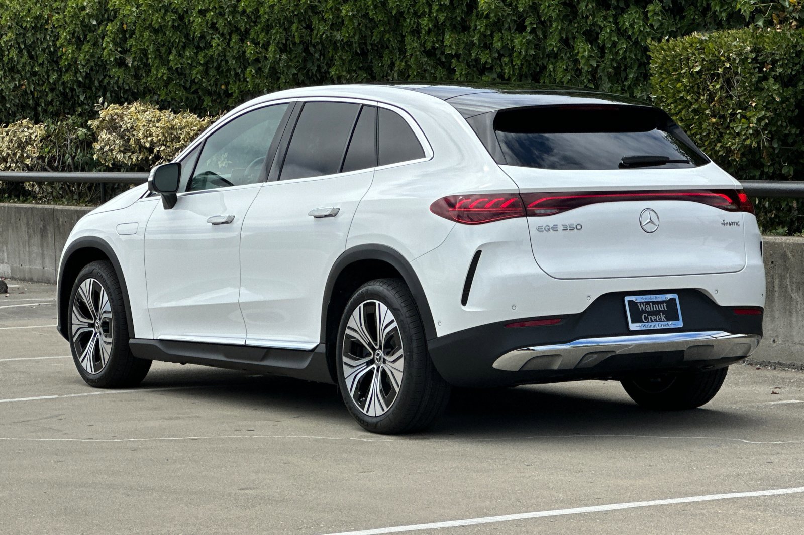 New 2025 Mercedes-Benz EQE 350+ 4MATIC SUV image 3