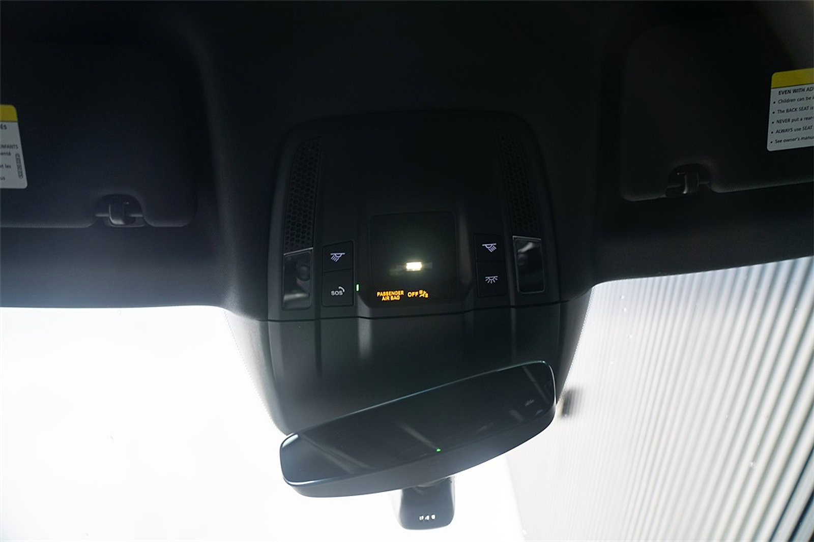 Certified 2023 Porsche Taycan image 11