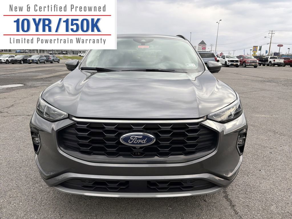 Used 2023 Ford Escape ST-Line Elite image 2