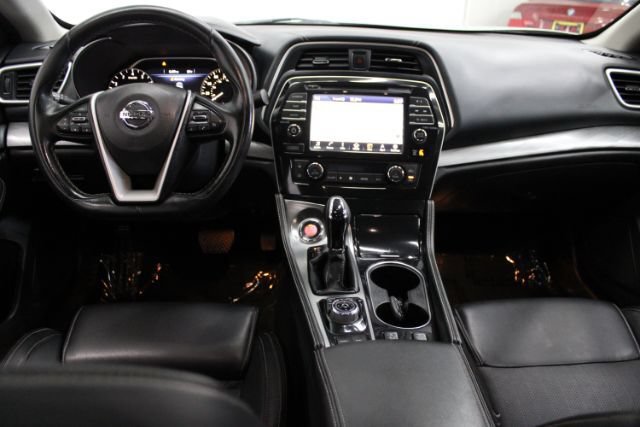 Used 2018 Nissan Maxima 3.5 SV FWD image 2