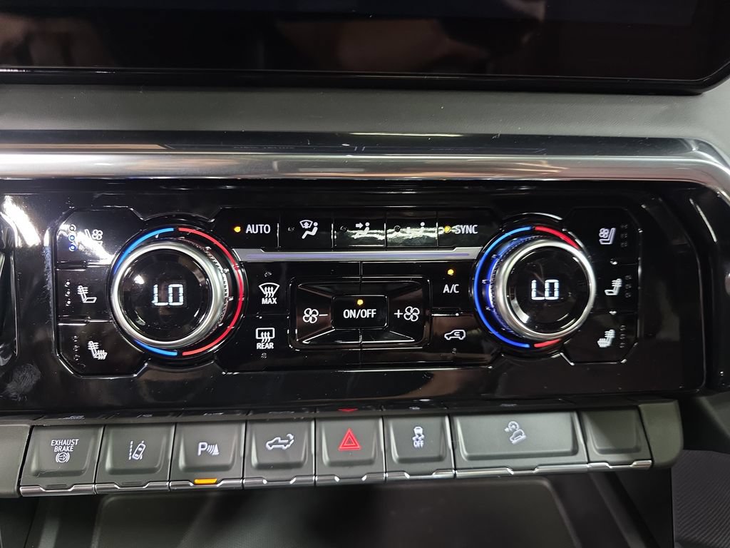 New 2026 GMC Sierra 3500 Denali Ultimate AWD/4WD image 20