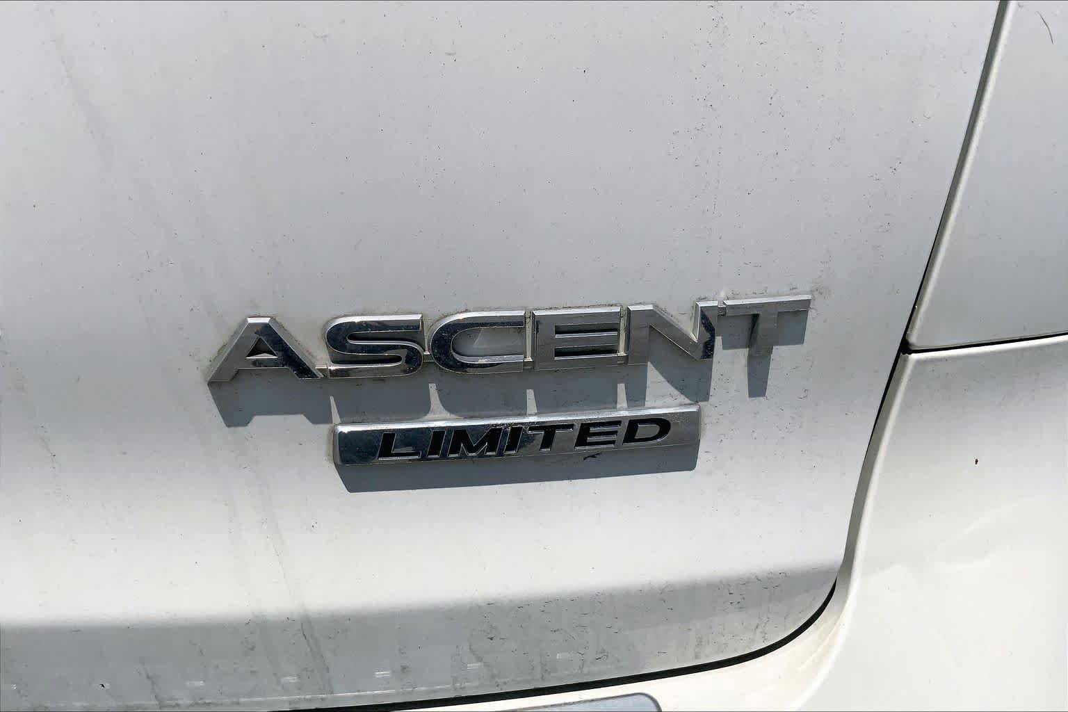 Used 2020 Subaru Ascent Limited w/ Technology Package AWD/4WD image 10