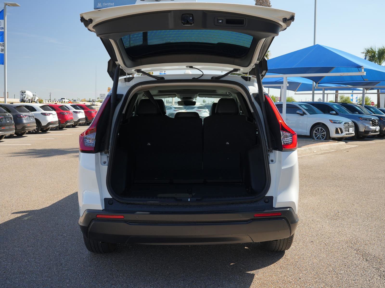 Used 2023 Honda CR-V EX-L image 7